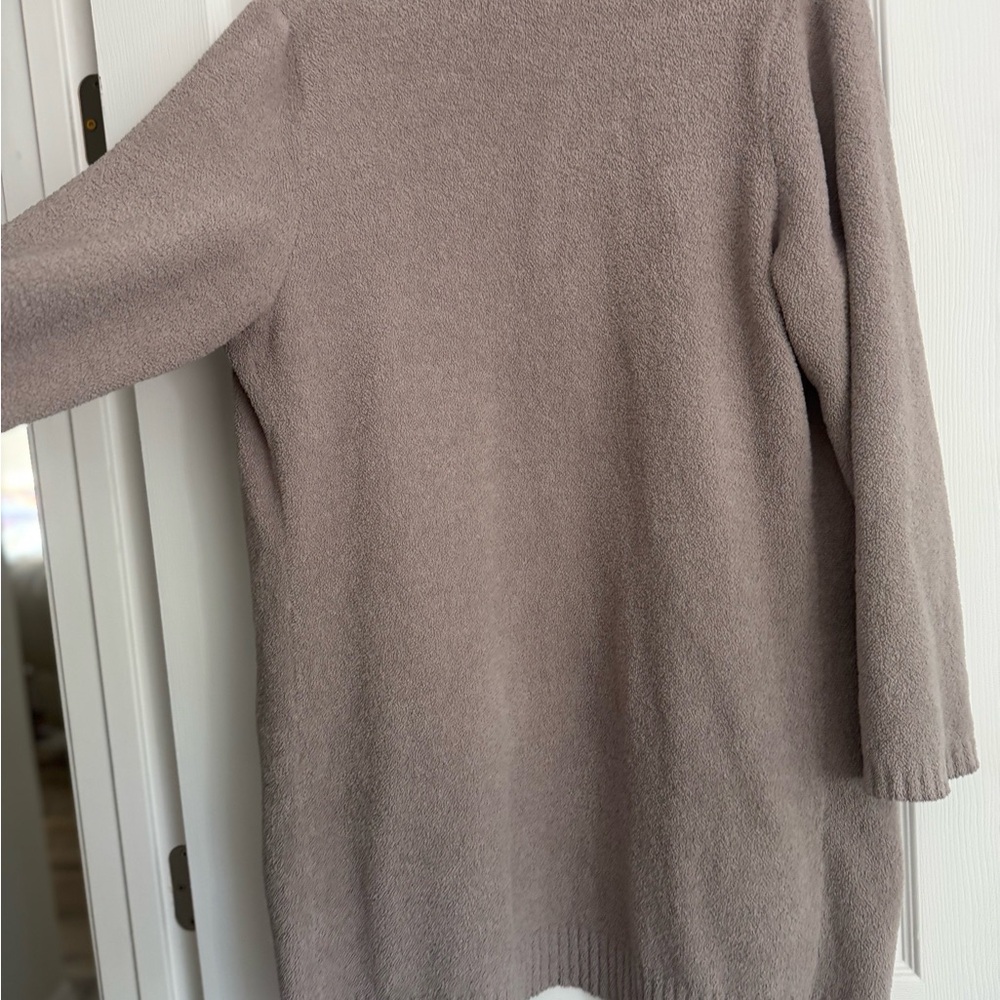 UGG- Kallie Cardigan - Picture 3 of 8